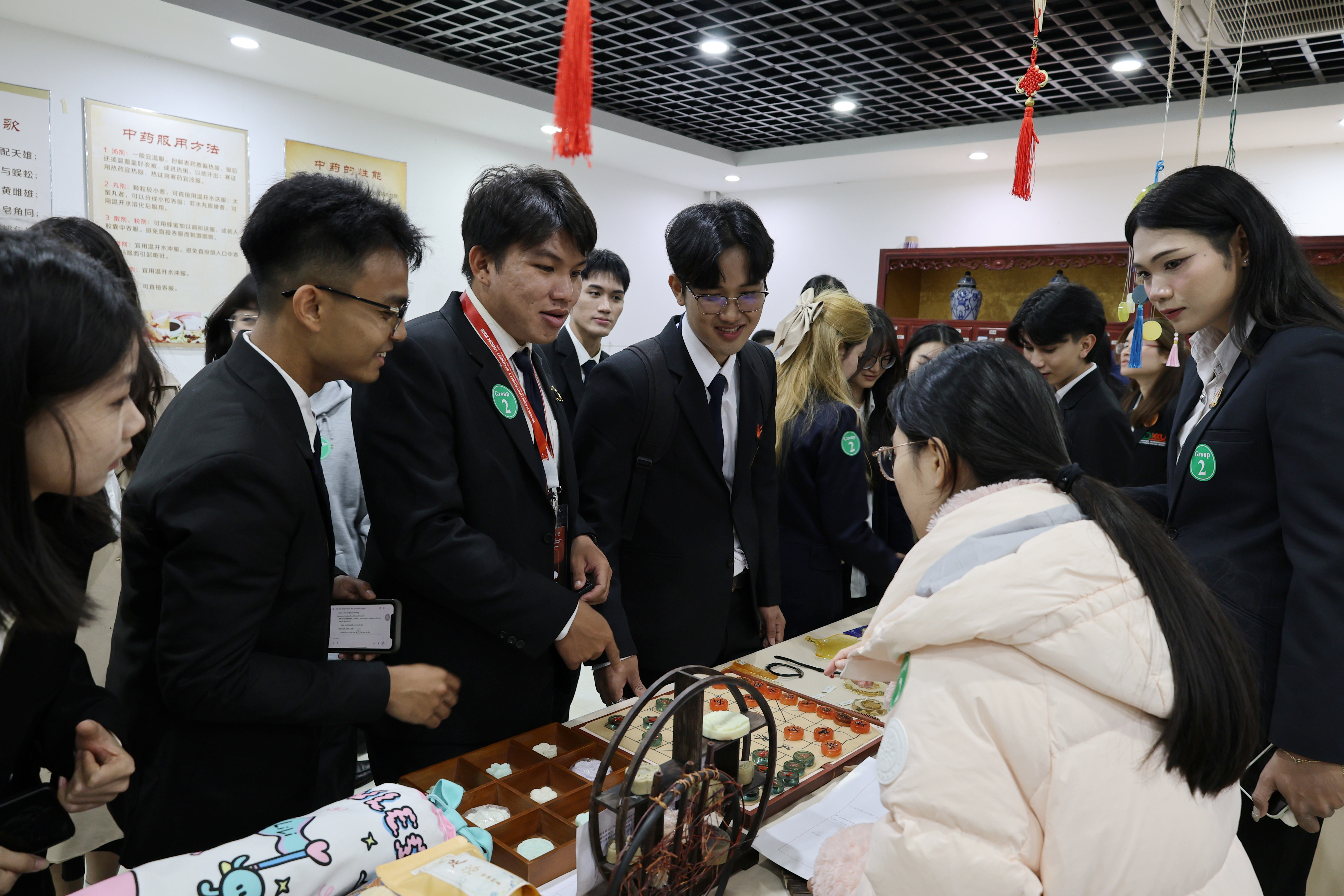 添加图片描述 添加图片描述