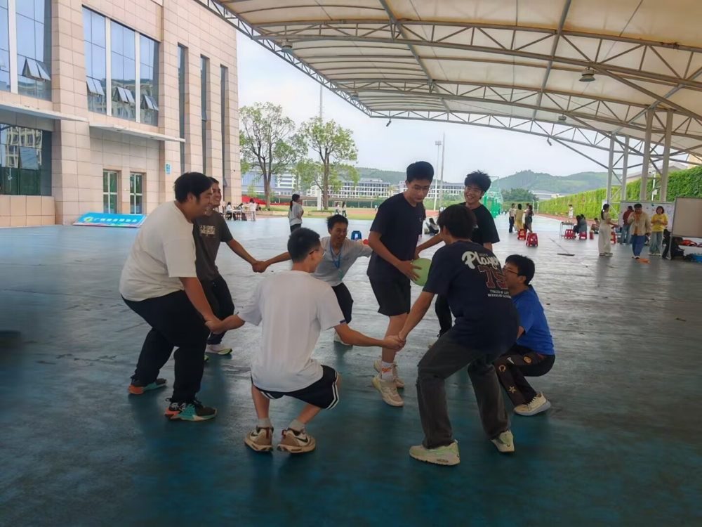 “聆心驿站”活动现场