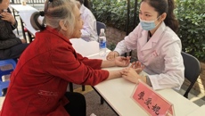 高等职业技术学院、附设中医学校（广西中医学校）开展2025年学雷锋爱心义诊活动