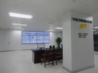 星空彩票老版本下载仙葫校区IDC数据中心机房