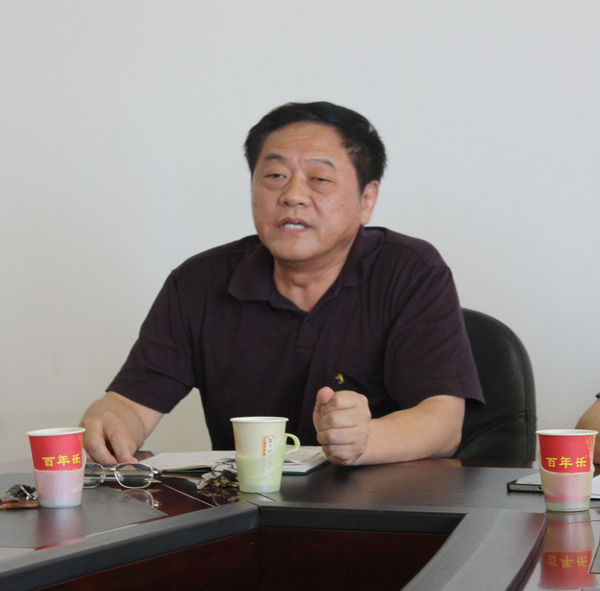 但旭辉厂长作主题发言