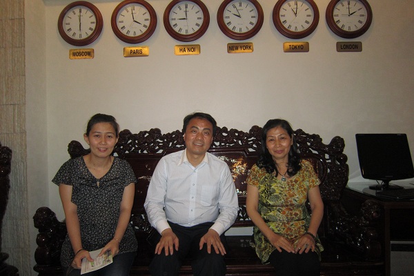 与学生家长见面