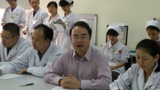 一附院组织医务人员收看“追授蓝云同志荣誉称号命名表彰大会暨先进事迹报告会”