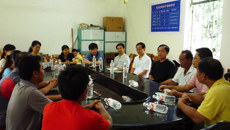 基础医学院班子赴隆安县四联村慰问我校驻村“第一书记”吴光