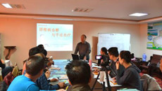 瑞康医院正骨推拿科主任安连生教授赴新疆讲学