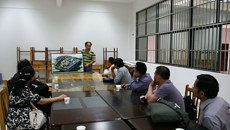 右江民族医学院考察团到我校参观交流