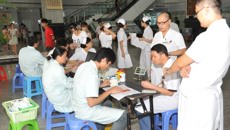 一附院成功举办2013年第二次无偿献血活动