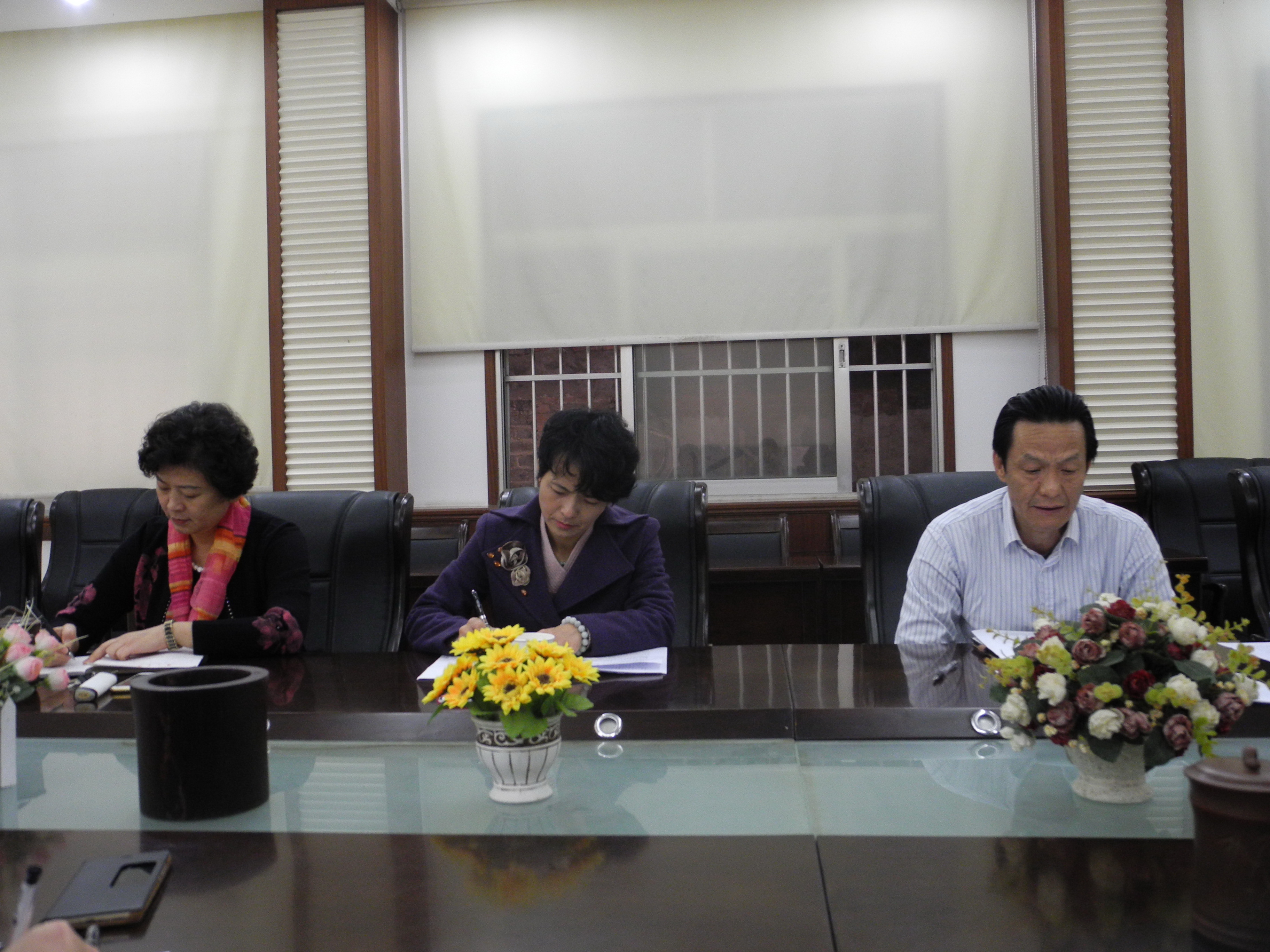 星空彩票老版本下载校工会常务副主席李欢澄到会指导