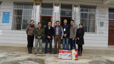 冼锦华书记一行看望慰问护理学院精准识别工作队队员