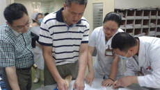 一附院领导到临床科室开展实习教学质控检查工作