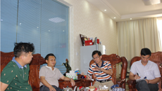 践行“两学一做” 制药厂何天富厂长一行到南宁市一级经销商走访调研