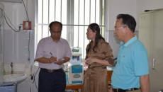 冷静副校长指导骨伤学院迎评工作