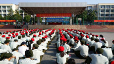 星空彩票老版本下载2016级新生军训动员大会隆重举行