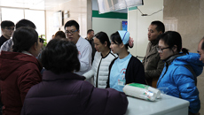 瑞康医院举办全国知名运动医学专家讲座义诊活动