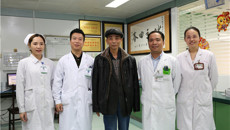 一附院外一科成功为一名肝脏巨大肿瘤患者实施切除手术