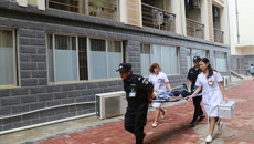 我校举行2017年安全教育暨应急疏散演练