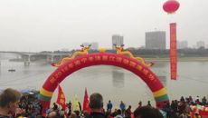 我校冬泳健儿参加2018年南宁邕江冬泳活动