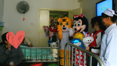 一附院团委社工部举办儿童梦想剧场走进儿科病房活动