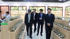 日本富山大学柴原直利教授等一行到我校参观交流