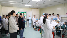 戴铭副校长慰问我校备战第九届全国高等医学院校大学生临床技能竞赛的师生