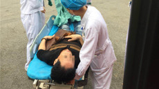 正能量：男子公交车上突发心梗 瑞康女医生出手相救