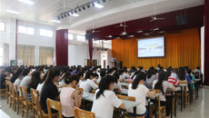 【三全育人】全国五一劳动奖章获得者黄凤姣为我校大学生做讲座