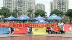 我校爱心服务团队在青秀区仙葫管委会仙葫市政广场开展义诊活动