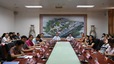 我校组织观看2018年师德论坛暨优秀教师先进事迹视频报告会