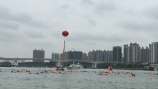 我校冬泳队参加2019年南宁邕江冬泳活动