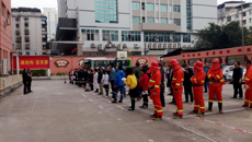 制药厂举行消防安全培训及演习