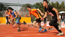 我校第四十一届大学生田径运动会暨第二十二届教职工运动会开幕