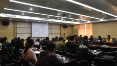 赛院组织教师收看2019年高校思政课骨干教师研修班课程直播