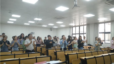 我校开展“积极心理与大学教育——兼论教师角色与成长”专题讲座