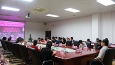 我校组织观看全区优秀教师表彰大会视频会