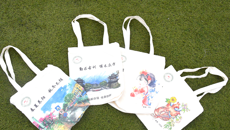 我校热情周到迎新生：入学“大礼包”情意满满