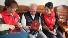 慰问抗战英雄，弘扬抗战精神——护理学院开展看望老兵志愿服务活动