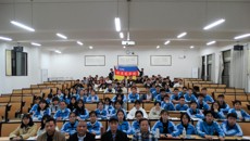 壮医药学院成功举办“壮医药传承与发展”学术讲座