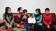 自治区妇联看望慰问附属瑞康医院驰援湖北医护人员家属