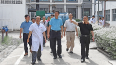 尤剑鹏书记一行到附属瑞康医院药物研发中心调研指导