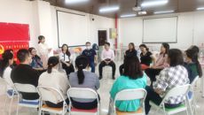 公管学院教工第一和第四党支部联合举行“工作家庭双优平衡之美”主题党日团辅活动