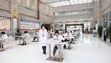 【学党史 办实事】发挥高校社会服务职能，药学院教师在行动