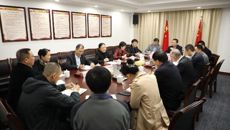 姚春校长带队到自治区中医药管理局座谈交流