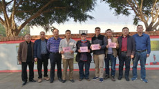 制药厂领导大年初一慰问坚守岗位的一线工作者