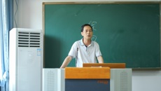 研究生院召开2021届毕业生就业推进会