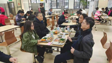 “师生情·团圆年”，桂中医师生共度难忘除夕