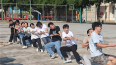 一附院团委组织开展“心的凝聚，力的较量”主题拔河比赛