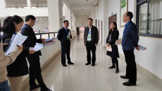 学校领导带队开展2023年春季学期开课第一天教学检查