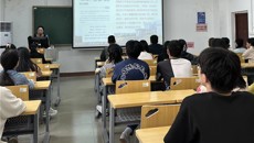 第一临床医学院党委书记桂雄斌参加“开学第一次主题班会”