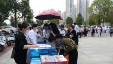 “三八”国际劳动妇女节| 附属国际壮医医院多形式致敬“她力量”