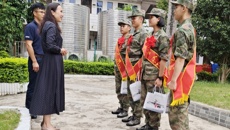 护理学院欢送2023年秋季入伍大学生